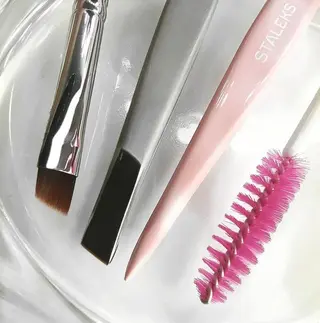 アイブロウ ワックス脱毛専門店 ICE  池袋の眉毛・アイブロウイメージ