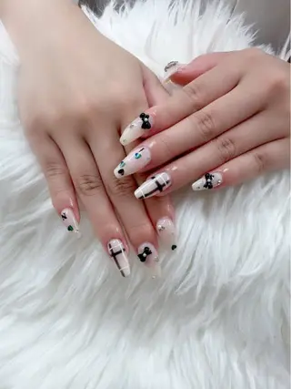 ネイル Hara Nail 【パラジェル使用】のネイルデザイン