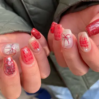 ネイル Manon Yuiのマツエク・マツパデザイン