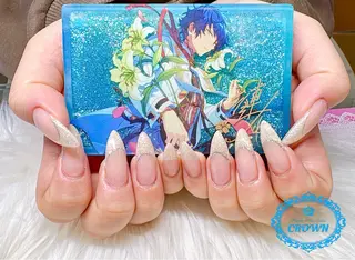 ネイル CROWN プライベートサロンのネイルデザイン
