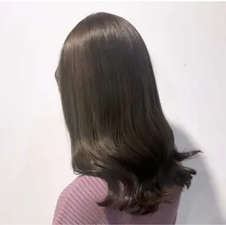 セミロング ✨艶髪/透明感カラー そらのヘアスタイル
