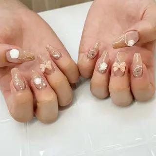 ネイル Elegancia. Hiromiのネイルデザイン