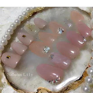 ネイル Nailsalon Lilyのネイルデザイン