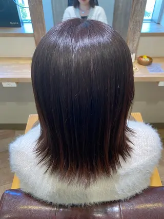 ミディアム opsia所属・艶カラー×レイヤー Natsumiのヘアスタイル