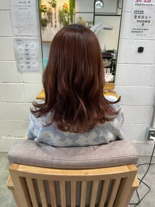 ミディアム 見奈美 凜のヘアスタイル