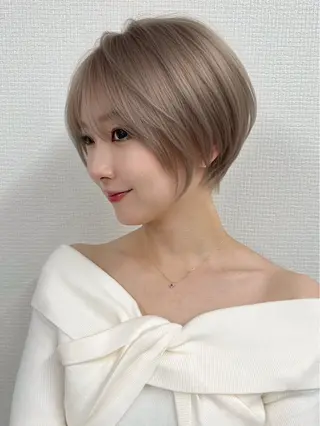 ショート 艶髪ハイトーン 💎凜💎のヘアスタイル
