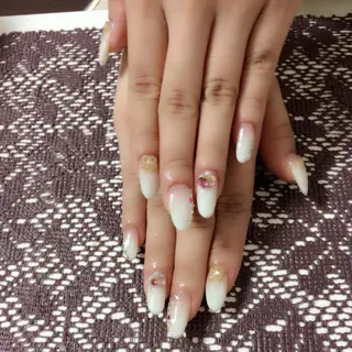 ネイル 藤 あやのネイルデザイン