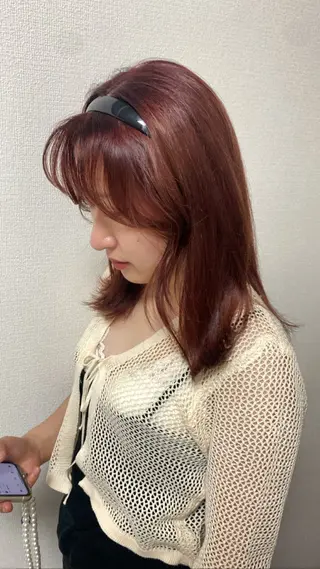 カラー knock所属・knock　國友 華乃のヘアスタイル