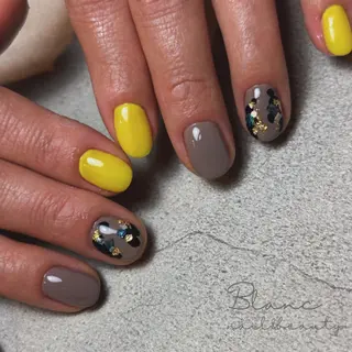 ネイル Blanc ブランのネイルデザイン