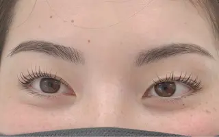 アイブロウ ReRe姪浜北口所属・竹原 華のマツエク・マツパデザイン