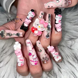 ネイル ♛︎BARON♛︎ RIKAのネイルデザイン