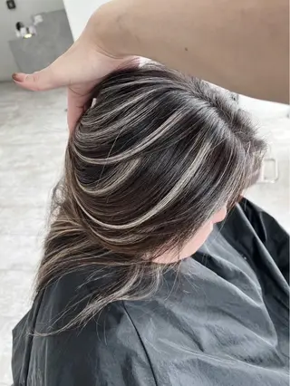 セミロング カラー ROBIN所属・指名数No.1 /NAOYAのヘアスタイル