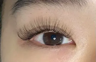 マツエク・マツパ amie久宝寺店所属・amie 伊藤のマツエク・マツパデザイン