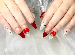 ネイル Hi Beauty 渋谷(ネイル、ハイパーナイフ6、脂肪れいきゃく、マッサージ＆エステサロン)所属・Hi beauty 渋谷のネイルデザイン