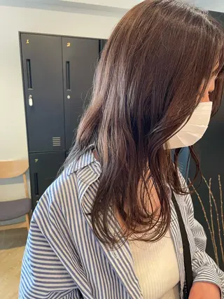 セミロング カラー SALOWIN下北沢所属・hazuki 🌝のヘアスタイル