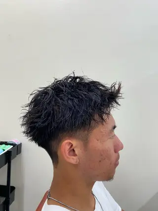 ショート カラー パーマ ヘアアレンジ メンズ キッズ KING of hair by NOISMメンズサロン梅田茶屋町店所属・茶屋町メンズサロン 小野湧翔のヘアスタイル
