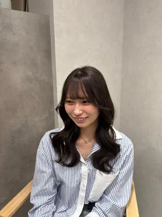 セミロング カラー VIEW YOKOHAMA所属・透明感カラー ／kana‎🤍のヘアスタイル