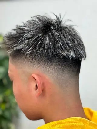 カラー ビューティーサロン　ニシムラ所属・ビューティーサロン ニシムラのヘアスタイル