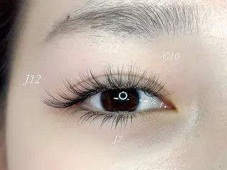 マツエク・マツパ Bis!くりえいと店所属・Bis! Tajimaのマツエク・マツパデザイン