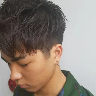 メンズ iplus まつげ、眉毛、耳つぼのマツエク・マツパデザイン