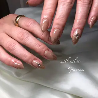 ネイル Gracias. rieのネイルデザイン