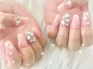 ネイル KIREIE .Rのネイルデザイン