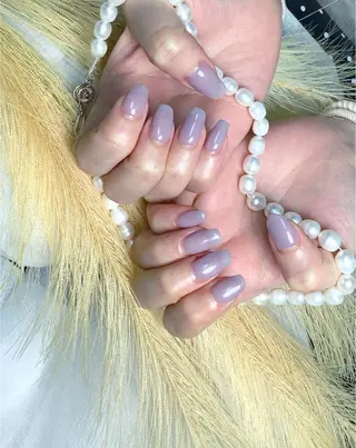 ネイル pink ladyサロン所属・べ にのネイルデザイン