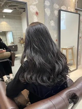 ロング カラー 松本 瑠菜のヘアスタイル