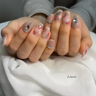 ネイル nailsalon Liness所属・nailsalon Linessのネイルデザイン