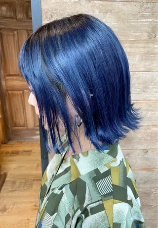 ショート カラー kiki所属・中田 敏明のヘアスタイル