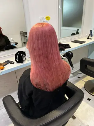 セミロング カラー ブリーチカラー 🩵MIZUKIのヘアスタイル