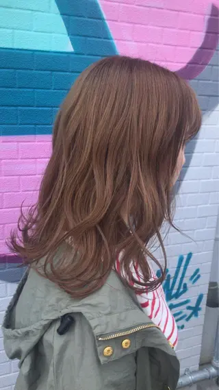 ミディアム カラー Hair Craft.所属・岡崎 浩大のヘアスタイル