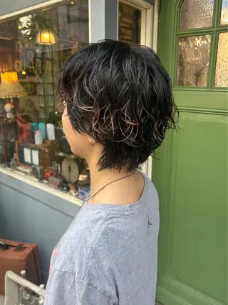 ショート パーマ 清水千優/パーマ/透 明感カラー/メンズのヘアスタイル