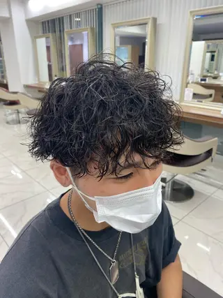 ショート パーマ メンズ 長妻莉央/縮毛矯正 髪質改善カラーのヘアスタイル