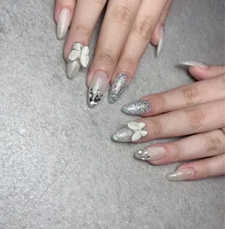 ネイル 南野 由希のネイルデザイン