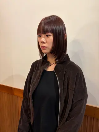 ミディアム SASAnagano 岩下サードゥのヘアスタイル