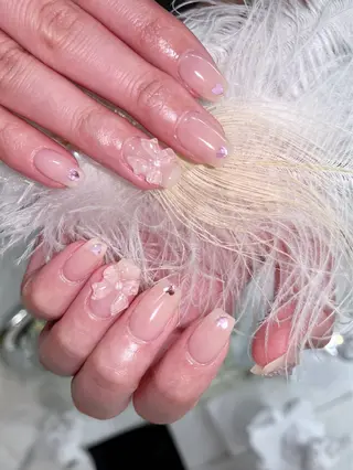 ネイル グロー ネイルのネイルデザイン