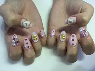 ネイル 💎🐰 saki. m 🐰💎のネイルデザイン