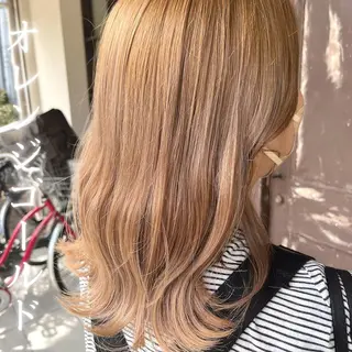 セミロング カラー 川越 輝梨奈のヘアスタイル