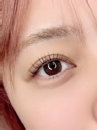 マツエク・マツパ ルイール所属・［光の森］ルイール まつげ・眉ワックスの眉毛・アイブロウイメージ