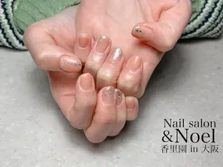 ネイル Nailsalon  &Noel所属・もも 🍑のネイルデザイン