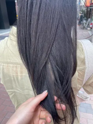 カラー 小野 明日香のヘアスタイル