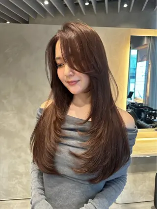 ロング L'EANE THE TOKYO所属・美顔形成カット｜青山 髪質改善｜三浦秀太郎のヘアスタイル