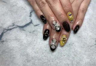 ネイル ネイルリボン 受付スタッフのネイルデザイン