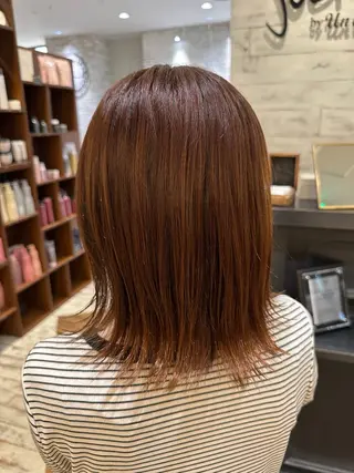 ミディアム カラー Aura所属・丸山 心 / 艶カラーのヘアスタイル