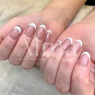 ネイル Alma by kittys 谷保店所属・Alma chitoseのネイルデザイン