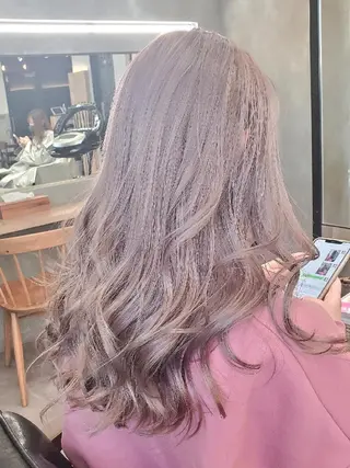 ロング ✨本日空きあります✨ 遠田コウヘイ🌟のヘアスタイル