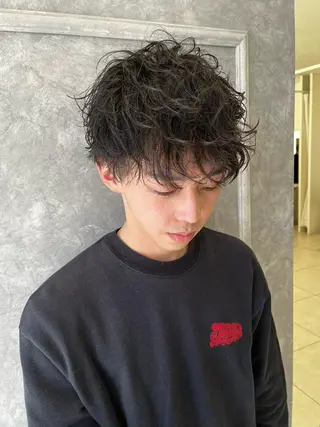 メンズ 吹田 駿 髪質改善縮毛矯正のヘアスタイル