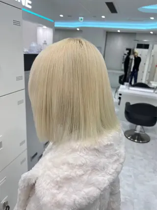 ショート カラー 上品・艶カラー 銀座/ユウナのヘアスタイル