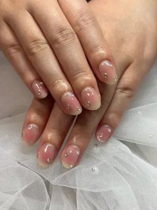 ネイル 三本 綾奈のネイルデザイン